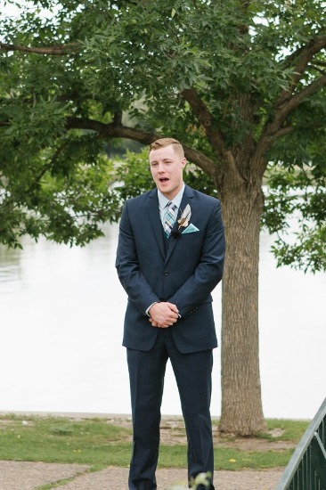 classy-and-colorful-colorado-wedding