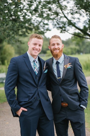 classy-and-colorful-colorado-wedding