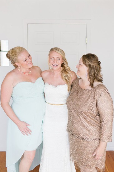 classy-and-colorful-colorado-wedding