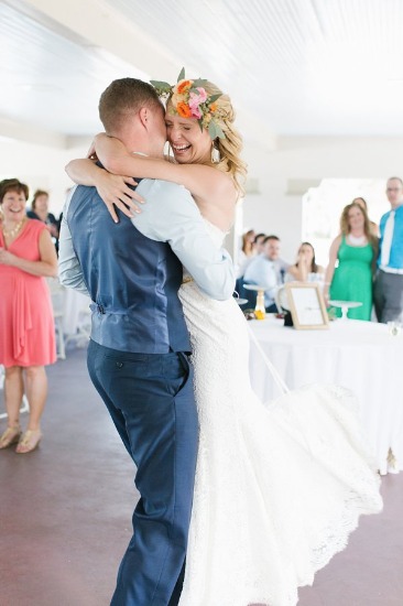 classy-and-colorful-colorado-wedding