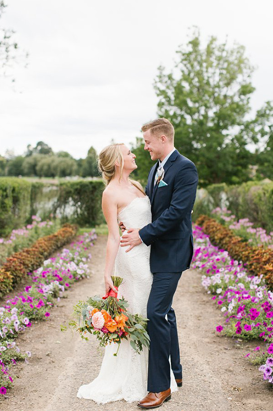 Classy And Colorful Colorado Wedding