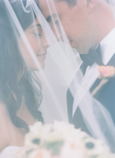 cloudy-but-cute-rustic-wedding