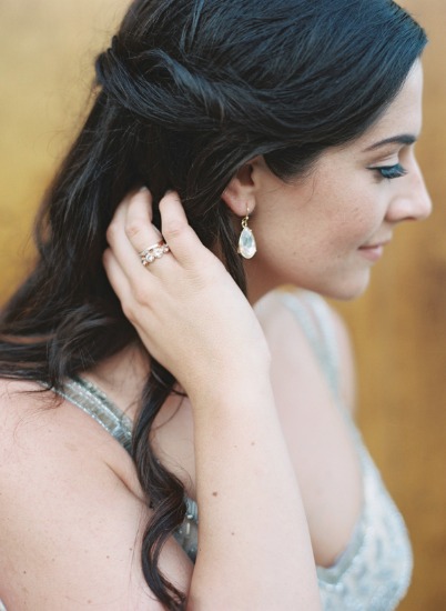 cloudy-but-cute-rustic-wedding