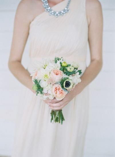 cloudy-but-cute-rustic-wedding