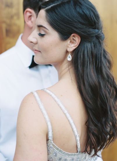 cloudy-but-cute-rustic-wedding