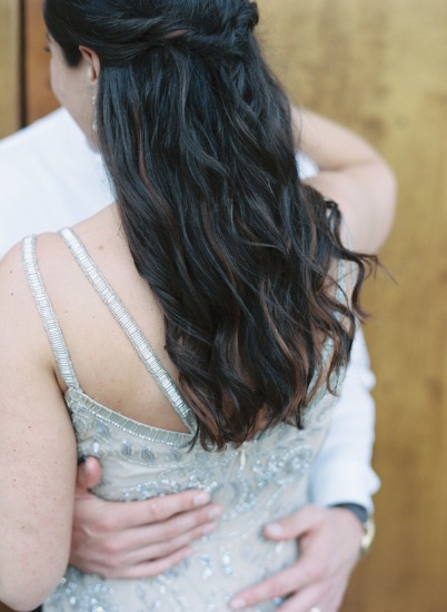 cloudy-but-cute-rustic-wedding