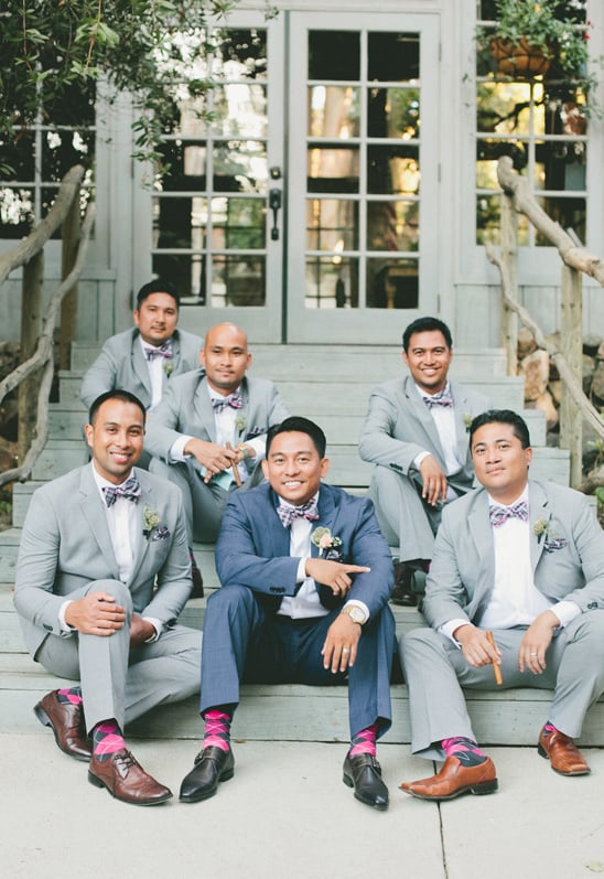 grey groomsmen with pink socks @weddingchicks