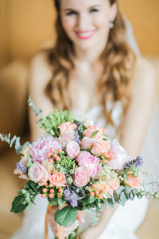 bridal bouquet by Milene Styling and Event Planner @weddingchicks
