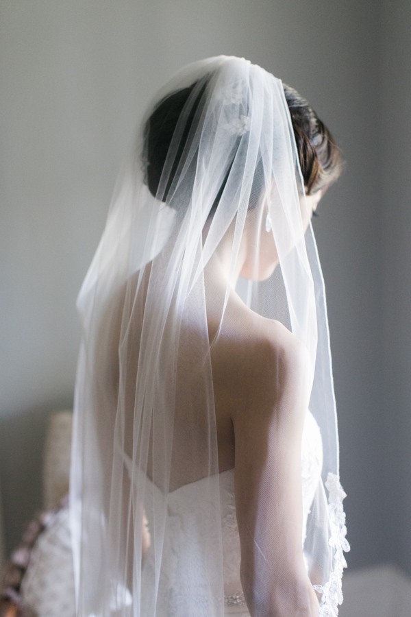 glamorous-peach-rose-wedding