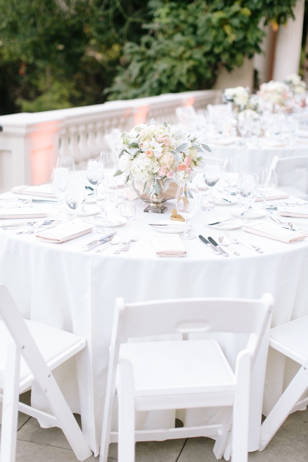 glamorous-peach-rose-wedding