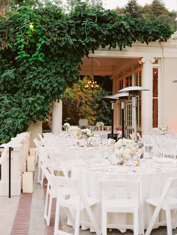 glamorous-peach-rose-wedding
