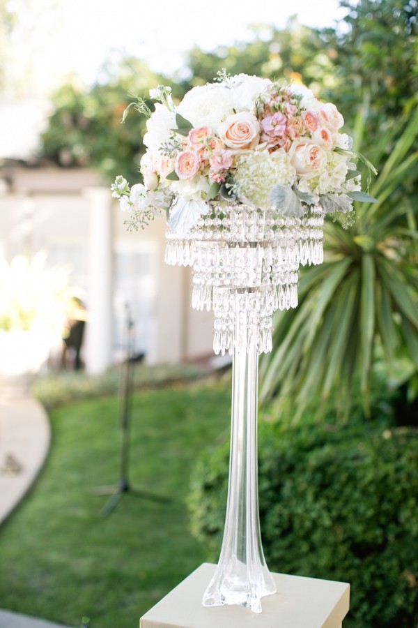 glamorous-peach-rose-wedding
