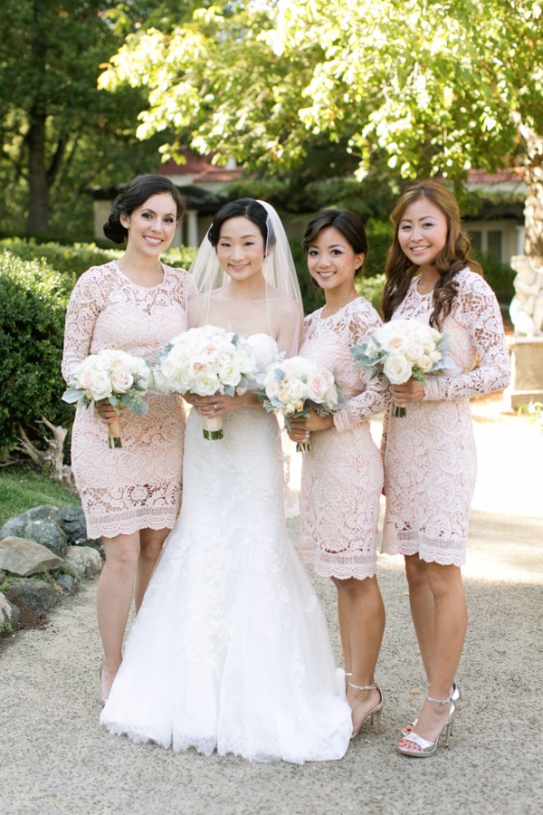 glamorous-peach-rose-wedding