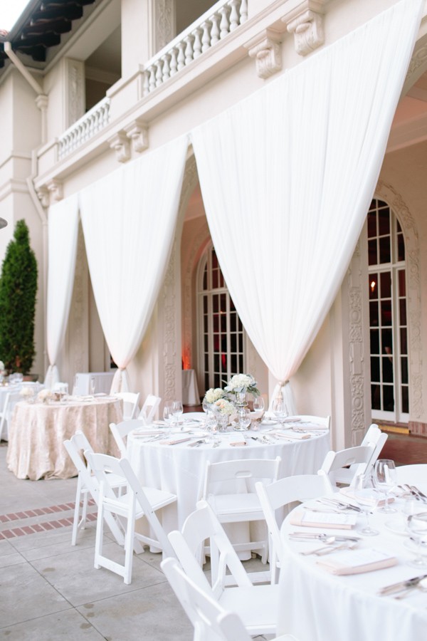 glamorous-peach-rose-wedding