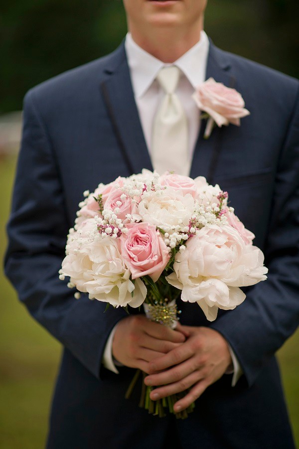 glitter-and-glam-barn-wedding