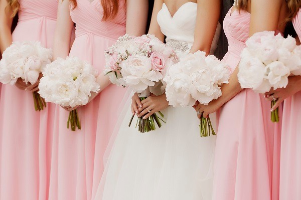 glitter-and-glam-barn-wedding