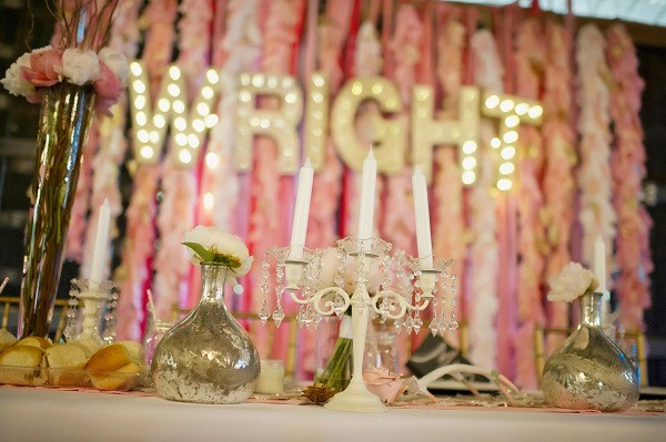 glitter-and-glam-barn-wedding
