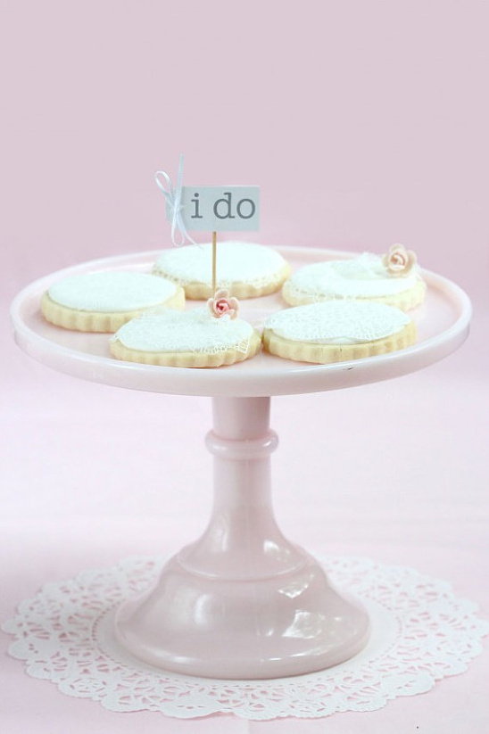 I do cookies on a pink cake stand for a wedding or bridal shower