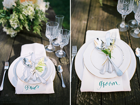 bride and groom table setting @weddingchicks