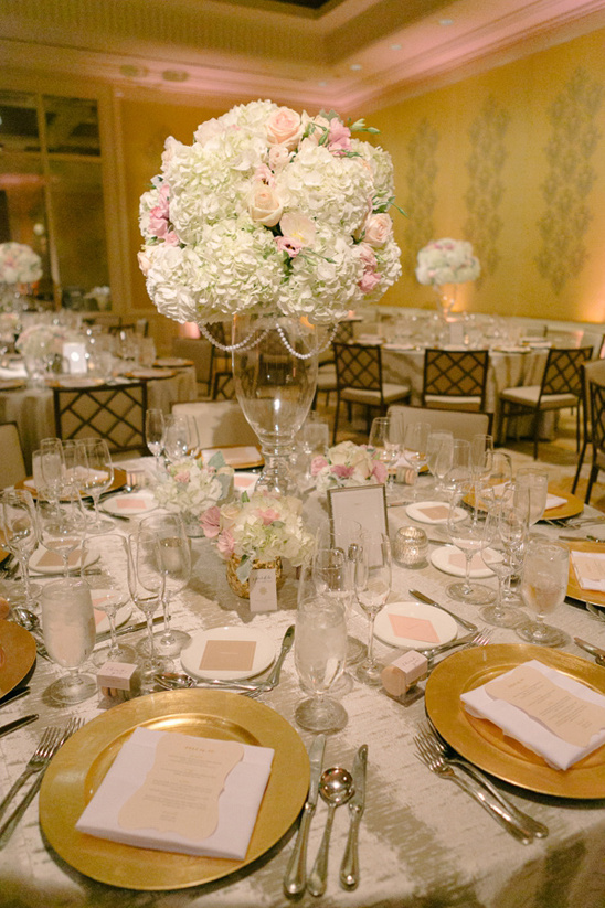 glamorous table setting @weddingchicks