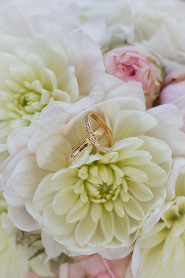 modern-white-wedding-in-berlin