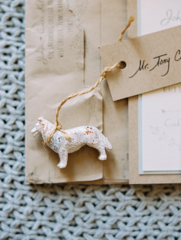 naturalistic-puppy-love-wedding