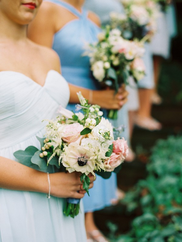 naturalistic-puppy-love-wedding