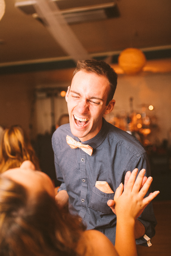 nebraska-navy-and-orange-wedding