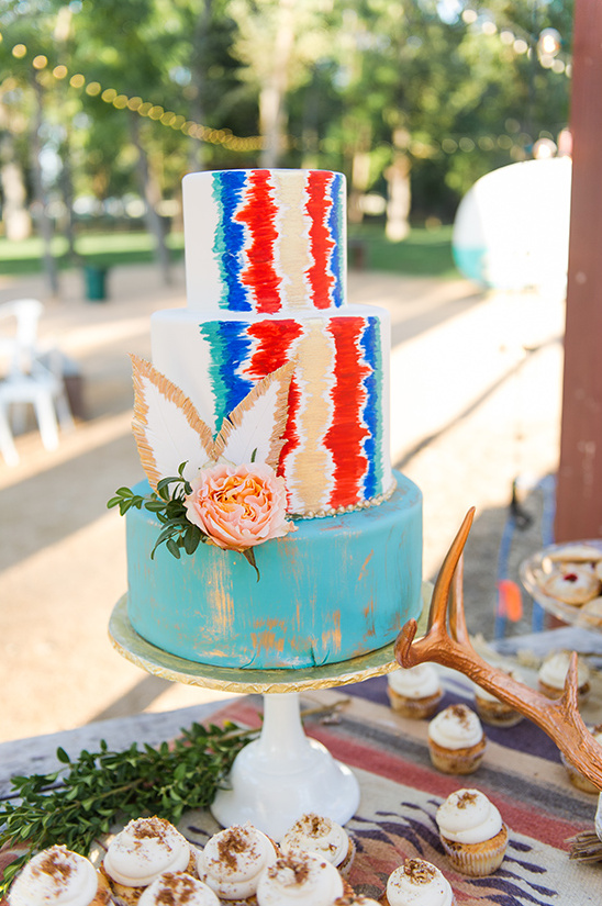 bright and colorful wedding cake @weddingchicks