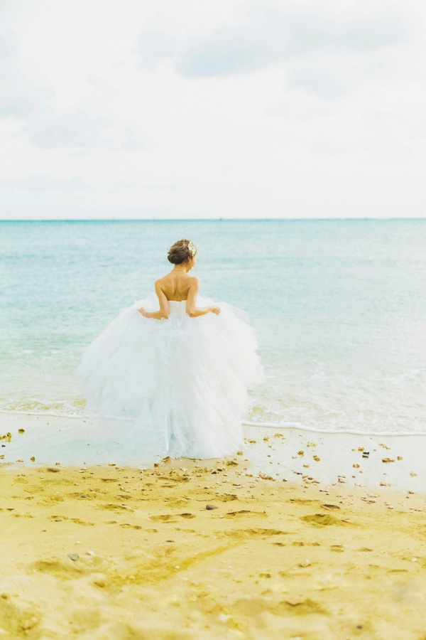 pink-glam-wedding-in-hawaii