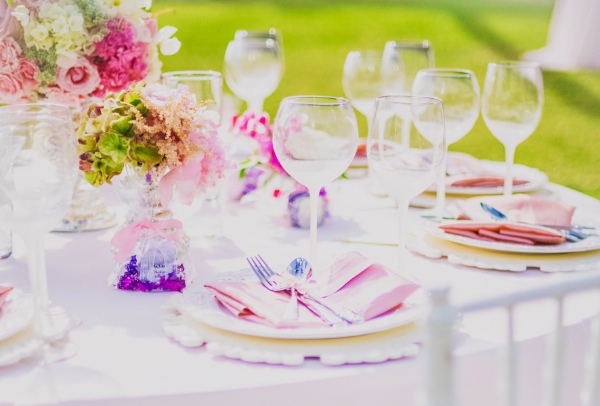 pink-glam-wedding-in-hawaii