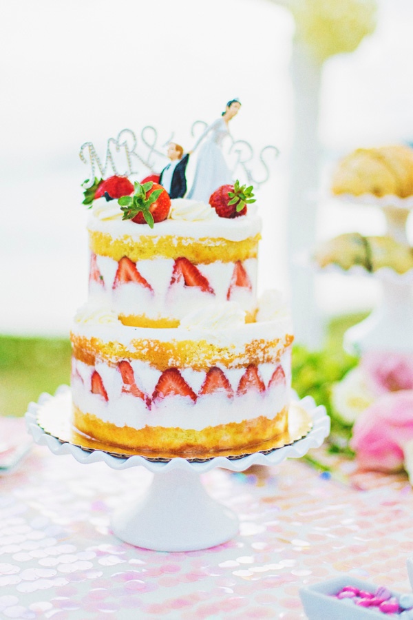 pink-glam-wedding-in-hawaii