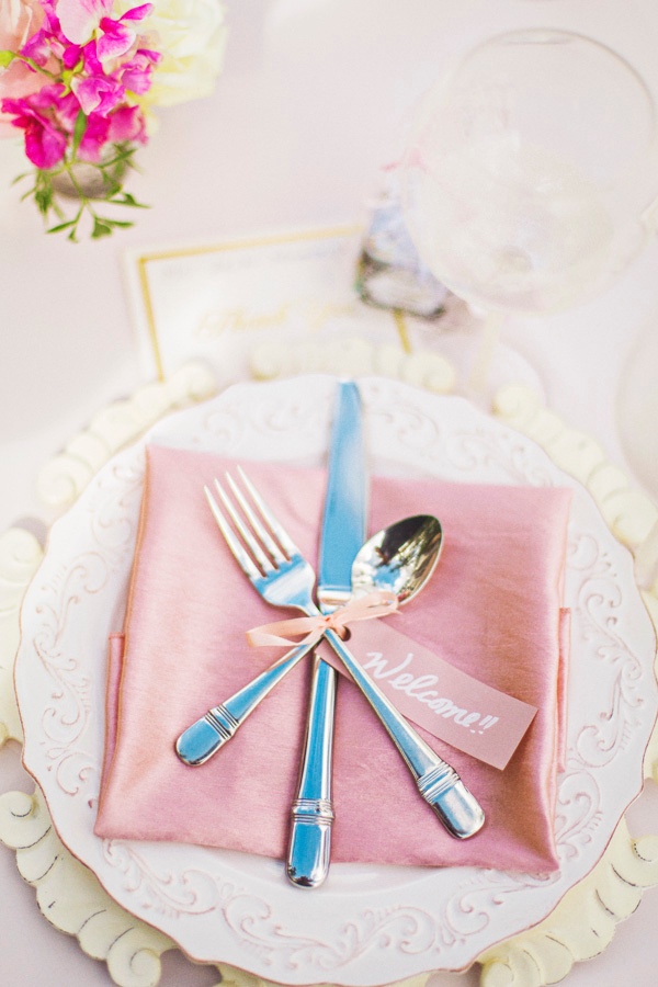 pink-glam-wedding-in-hawaii