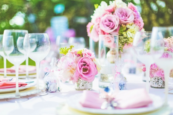 pink-glam-wedding-in-hawaii