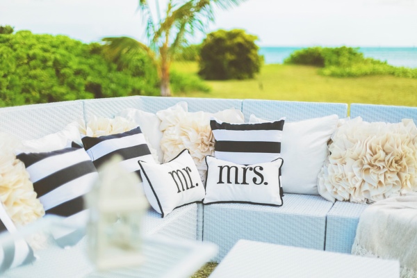 pink-glam-wedding-in-hawaii