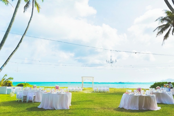pink-glam-wedding-in-hawaii