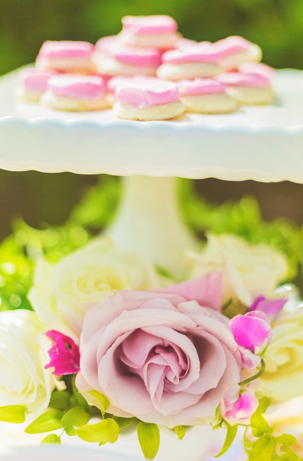 pink-glam-wedding-in-hawaii