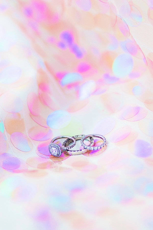 pink-glam-wedding-in-hawaii