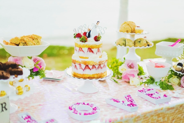 pink-glam-wedding-in-hawaii