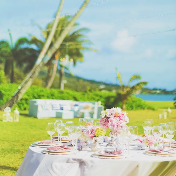 pink-glam-wedding-in-hawaii