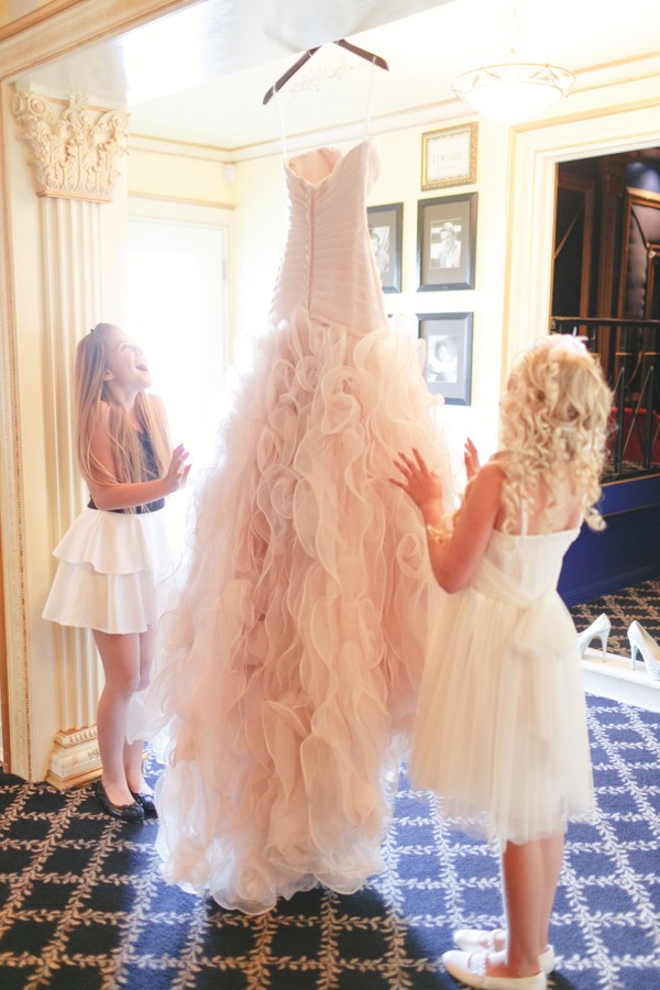 pink-vintage-glam-wedding