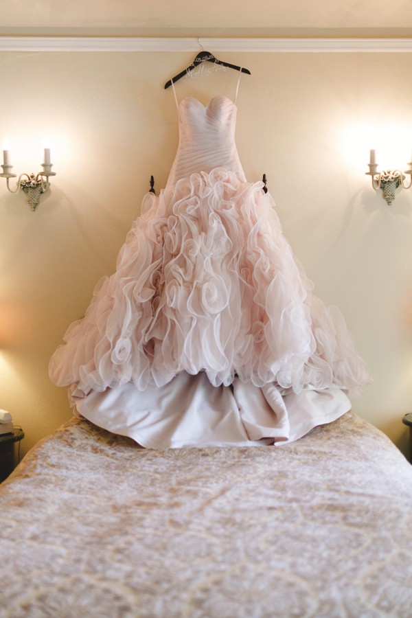 pink-vintage-glam-wedding