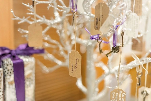 posh-purple-wedding