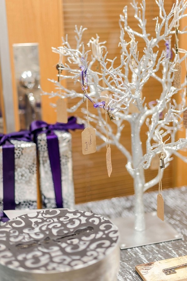 posh-purple-wedding