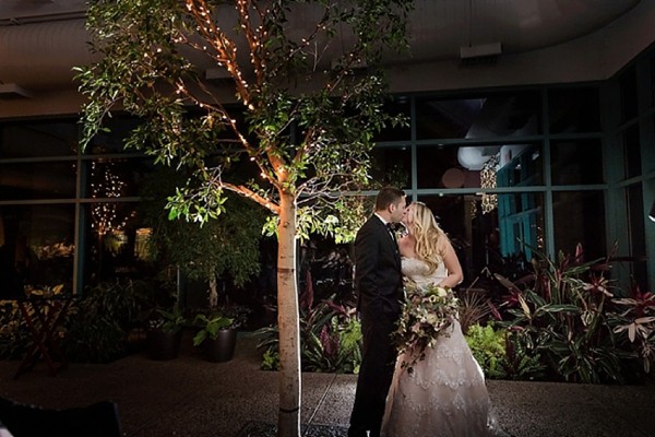 posh-purple-wedding