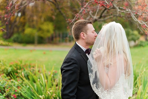 posh-purple-wedding