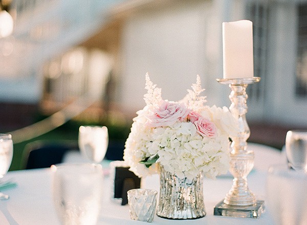 romantic-vintage-themed-wedding