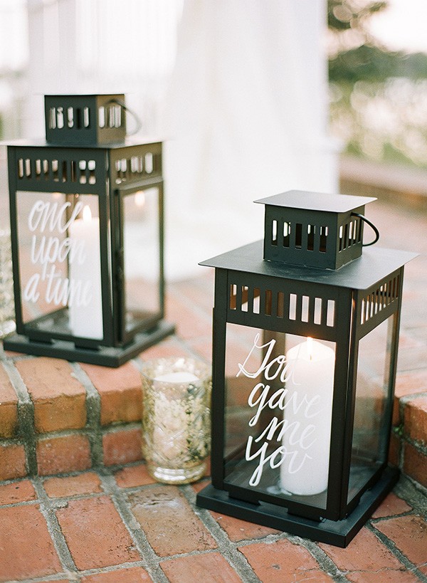 romantic-vintage-themed-wedding