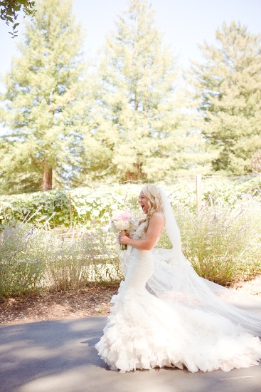 ruffles-and-roses-wedding