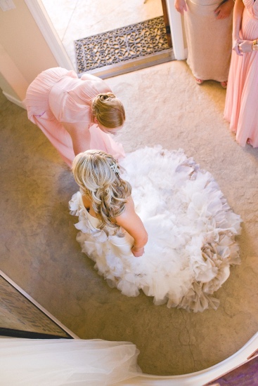 ruffles-and-roses-wedding